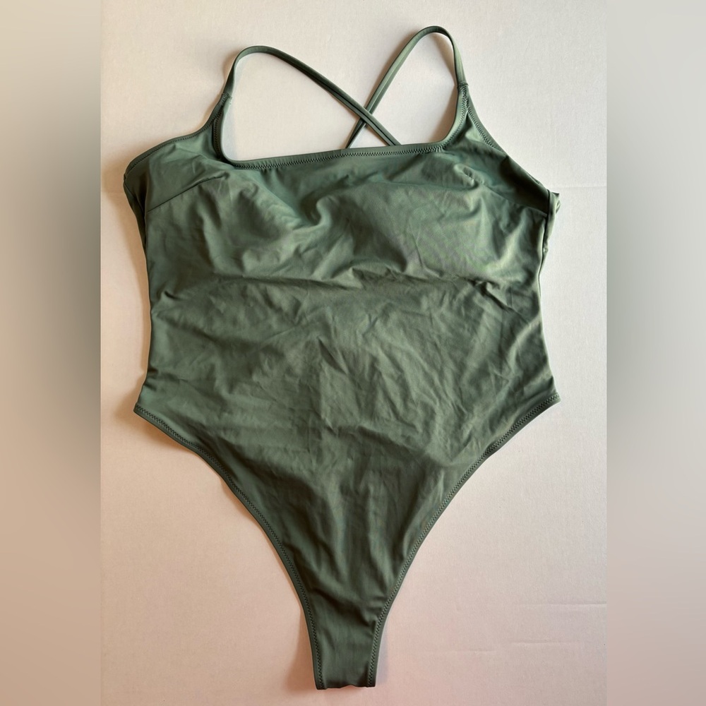 H & M one piece swimsuit. Women’s XL. String tie in back